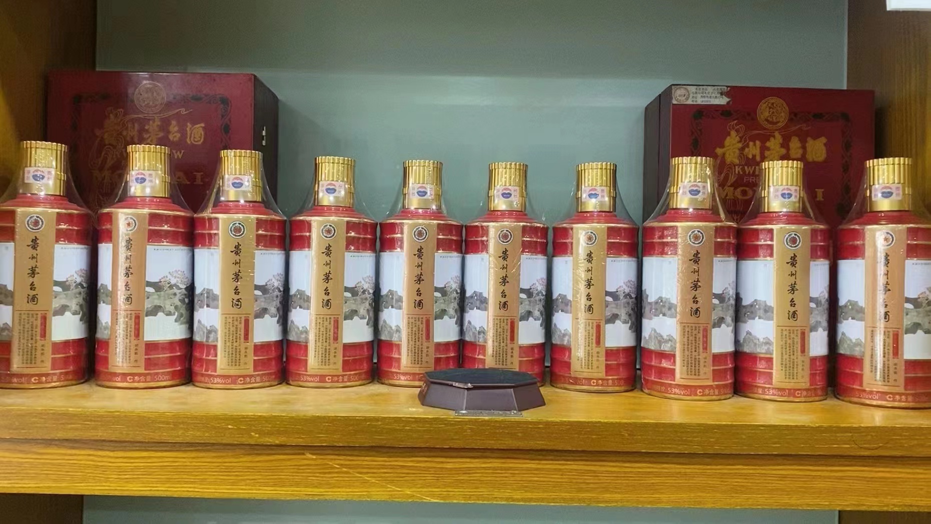 伊犁回收50年茅台礼盒多少钱（最新更新行情）